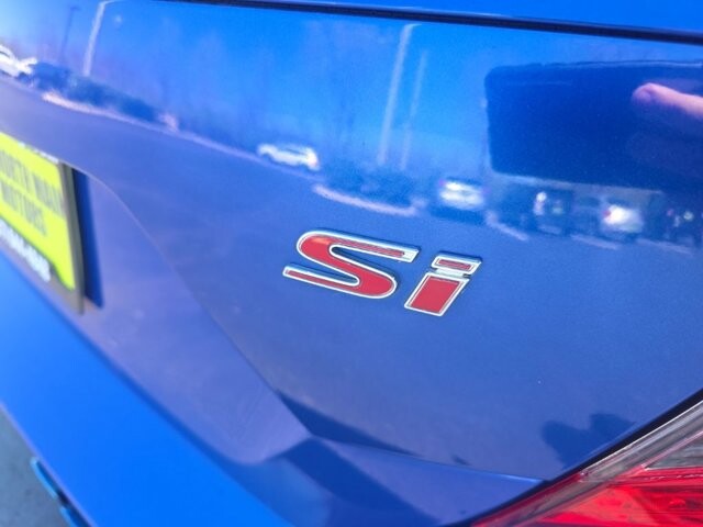 2017 Honda Civic in Marysville, OH 43040 - 18130455 7