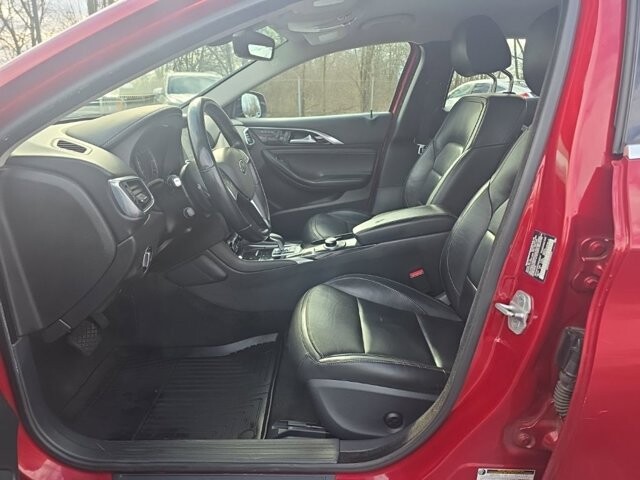 2018 INFINITI QX30 in Marysville, OH 43040 - 18130456 15