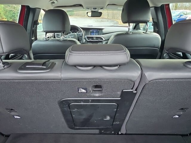 2018 INFINITI QX30 in Marysville, OH 43040 - 18130456 37