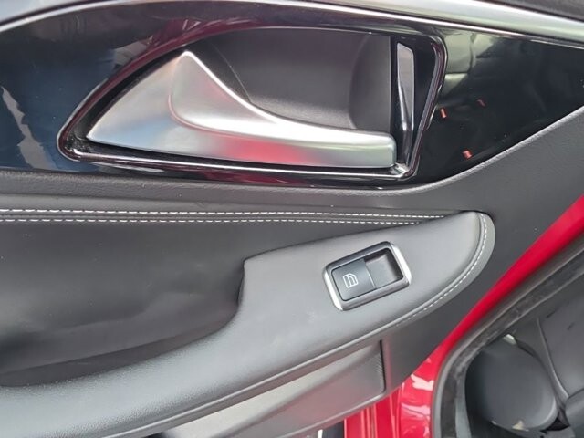 2018 INFINITI QX30 in Marysville, OH 43040 - 18130456 34