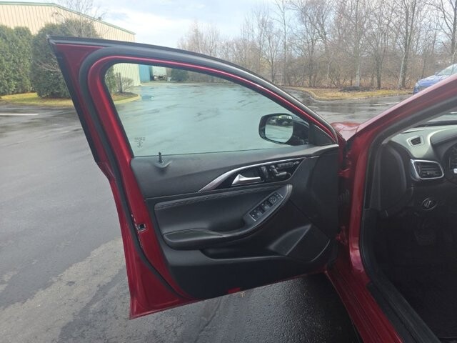 2018 INFINITI QX30 in Marysville, OH 43040 - 18130456 13