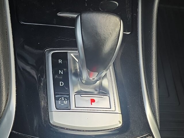 2018 INFINITI QX30 in Marysville, OH 43040 - 18130456 29