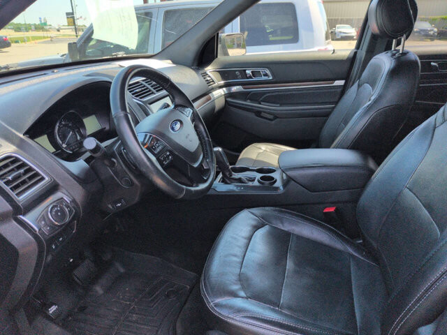 2017 Ford Explorer in North Little Rock, AR 72117-1620 - 18130460 6