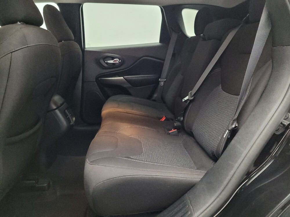 2020 Jeep Cherokee in Tulsa, OK 74145 - 18130461 18