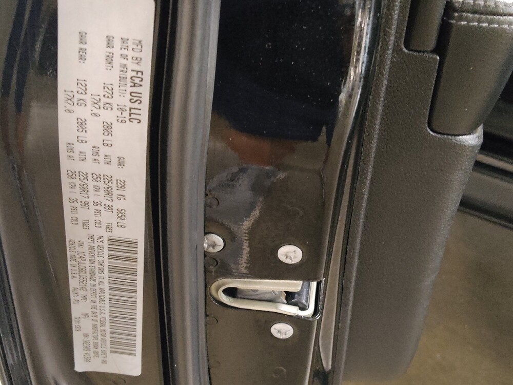 2020 Jeep Cherokee in Tulsa, OK 74145 - 18130461 33