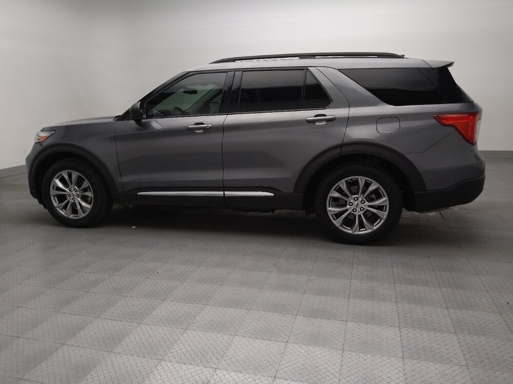2021 Ford Explorer in Tulsa, OK 74145 - 18130463 3