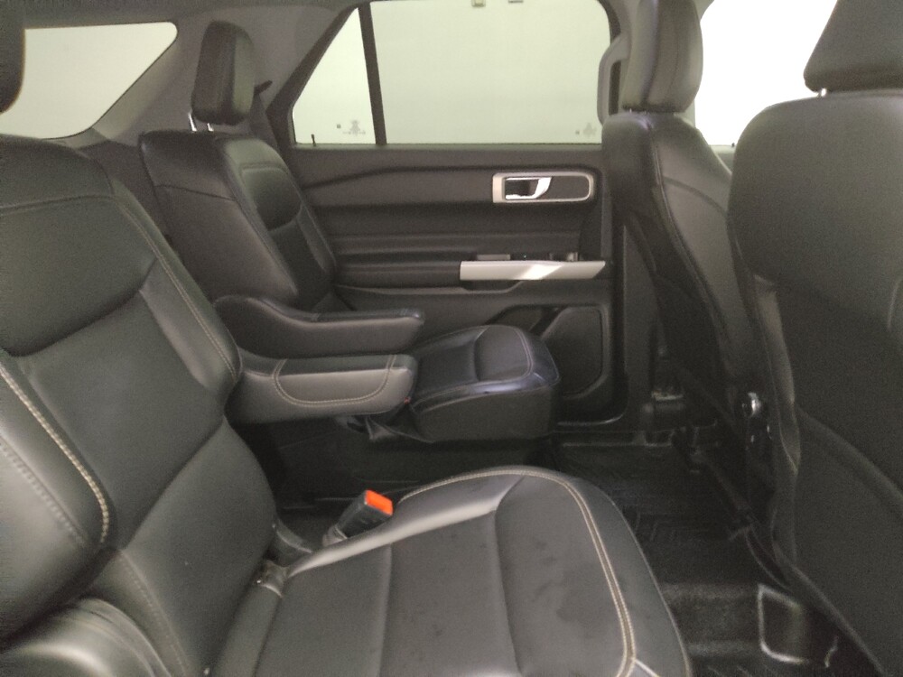 2021 Ford Explorer in Tulsa, OK 74145 - 18130463 19