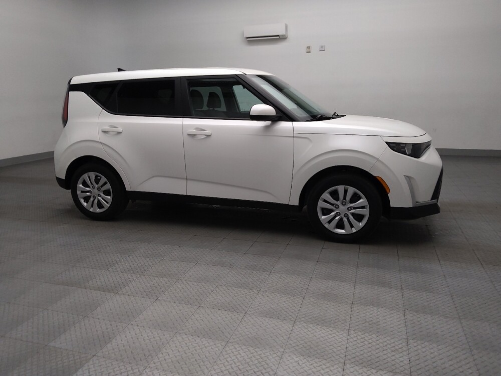 2025 Kia Soul in Tulsa, OK 74145 - 18130465 11