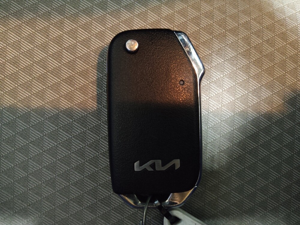 2025 Kia Soul in Tulsa, OK 74145 - 18130465 32