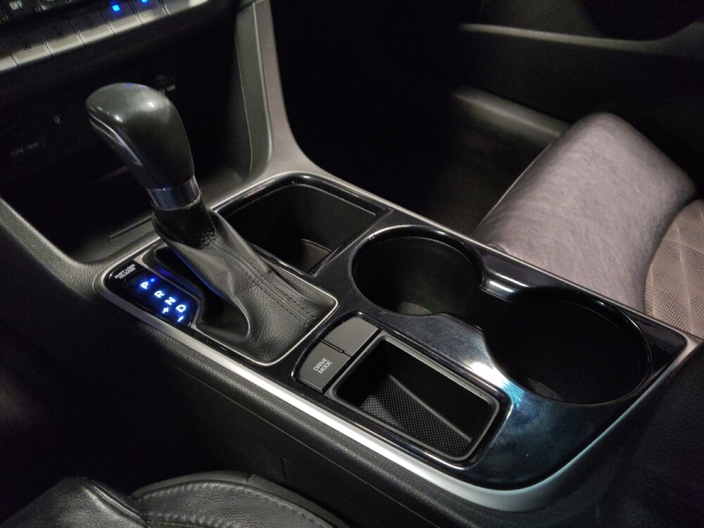 2018 Hyundai Sonata in Glendale, AZ 85301 - 18130466 26