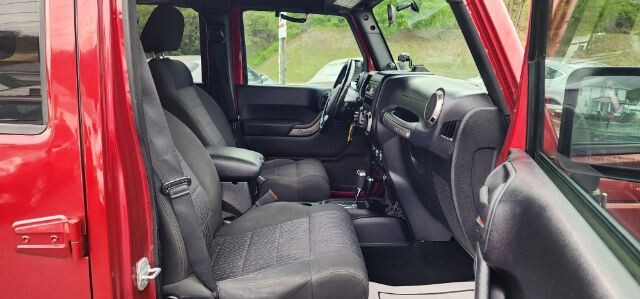 2012 Jeep Wrangler in Barton, MD 21521 - 18130472 15