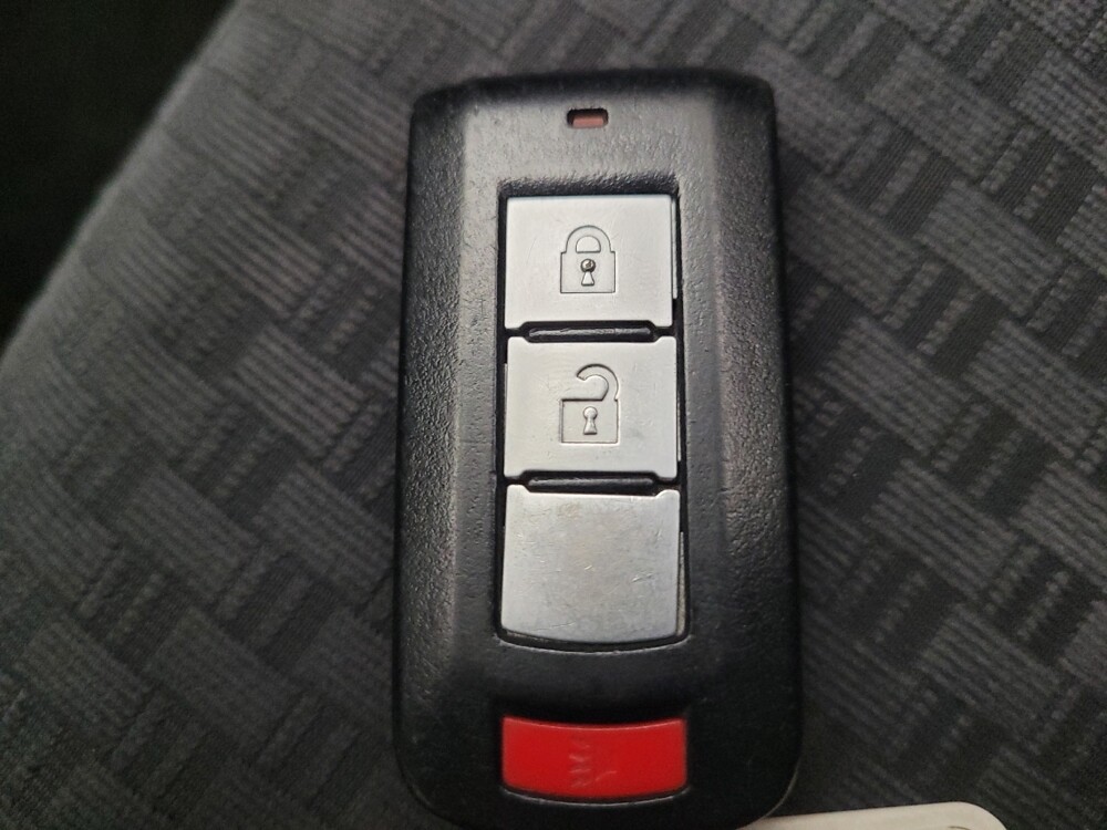 2017 Mitsubishi Mirage in Torrance, CA 90504 - 18130478 32