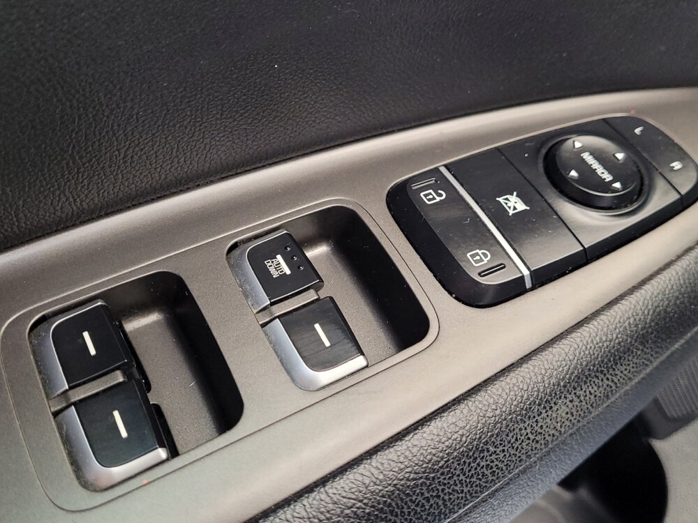 2020 Kia Optima in Riverside, CA 92504 - 18130480 27