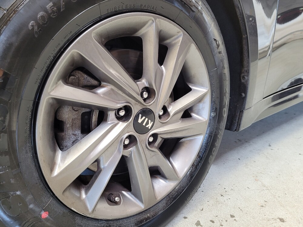 2020 Kia Optima in Riverside, CA 92504 - 18130480 31