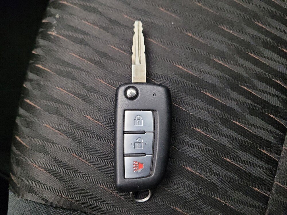 2020 Nissan Rogue in Downey, CA 90241 - 18130485 32