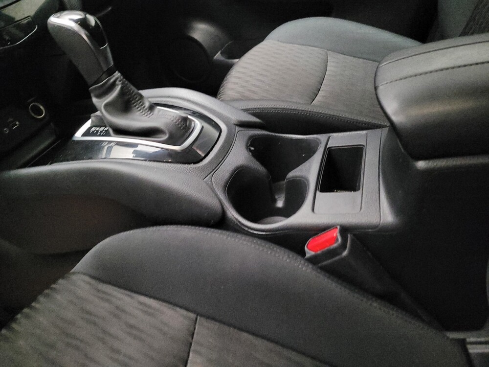 2020 Nissan Rogue in Downey, CA 90241 - 18130485 26