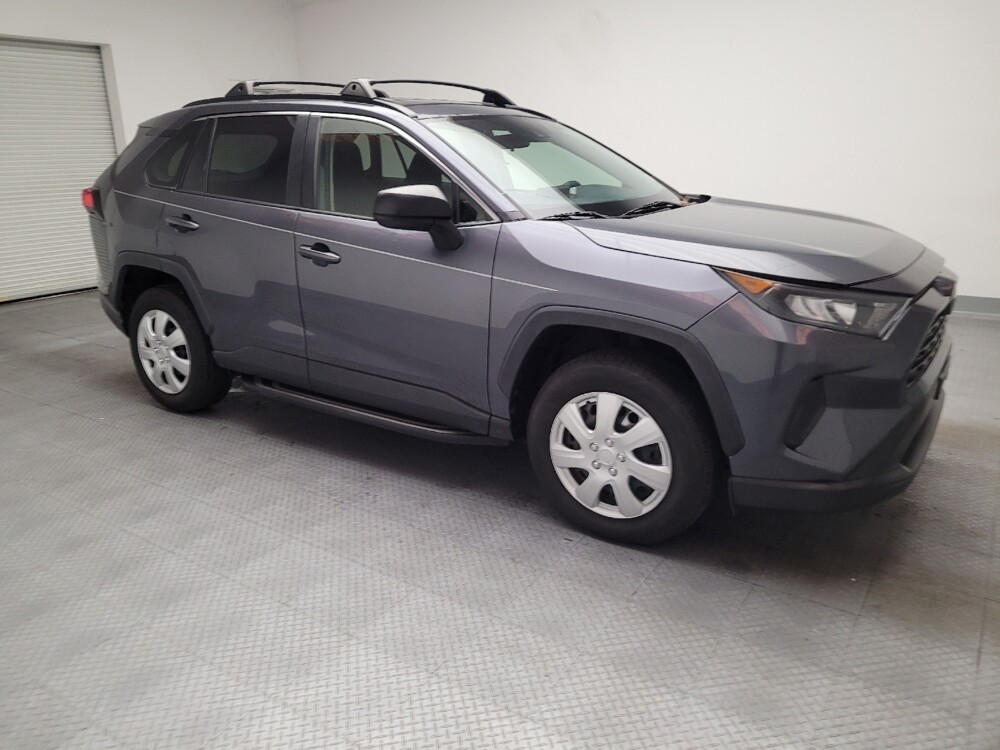 2019 Toyota RAV4 in Riverside, CA 92504 - 18130491 11