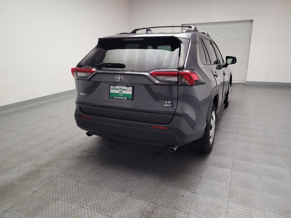 2019 Toyota RAV4 in Riverside, CA 92504 - 18130491 7