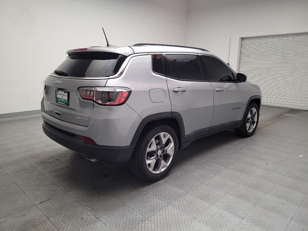 2019 Jeep Compass in Sacramento, CA 95821 - 18130495 9