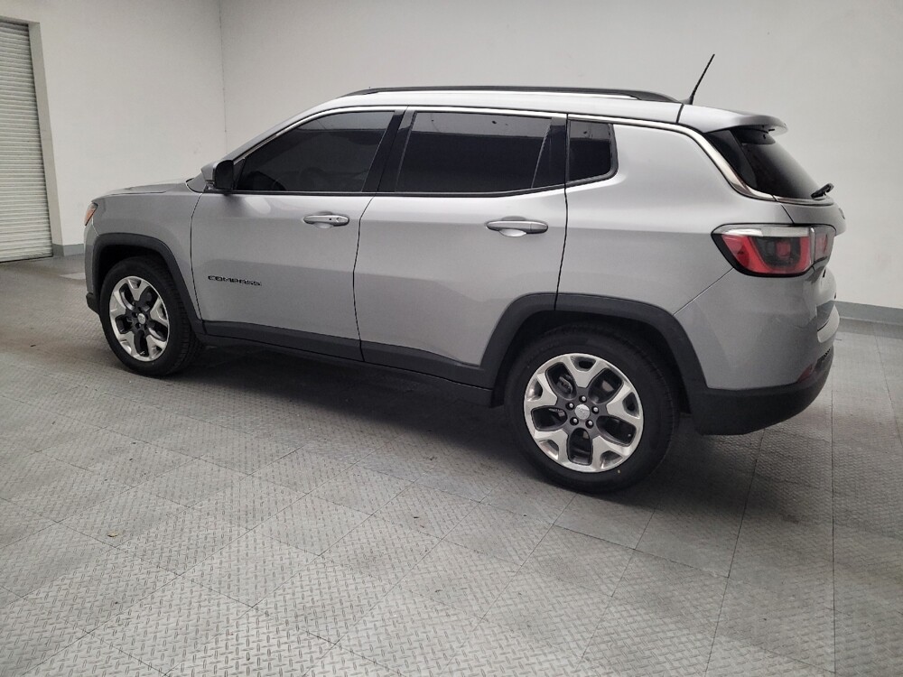 2019 Jeep Compass in Sacramento, CA 95821 - 18130495 3