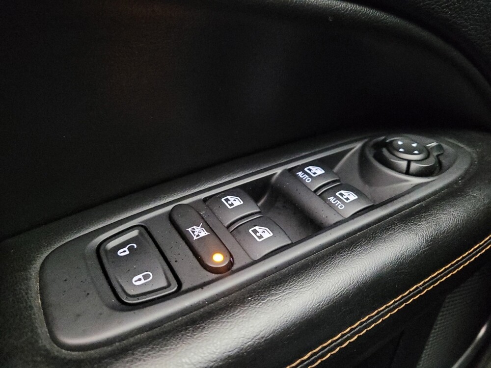 2019 Jeep Compass in Sacramento, CA 95821 - 18130495 27