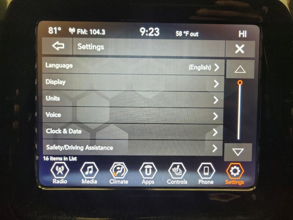 2019 Jeep Compass in Sacramento, CA 95821 - 18130495 25