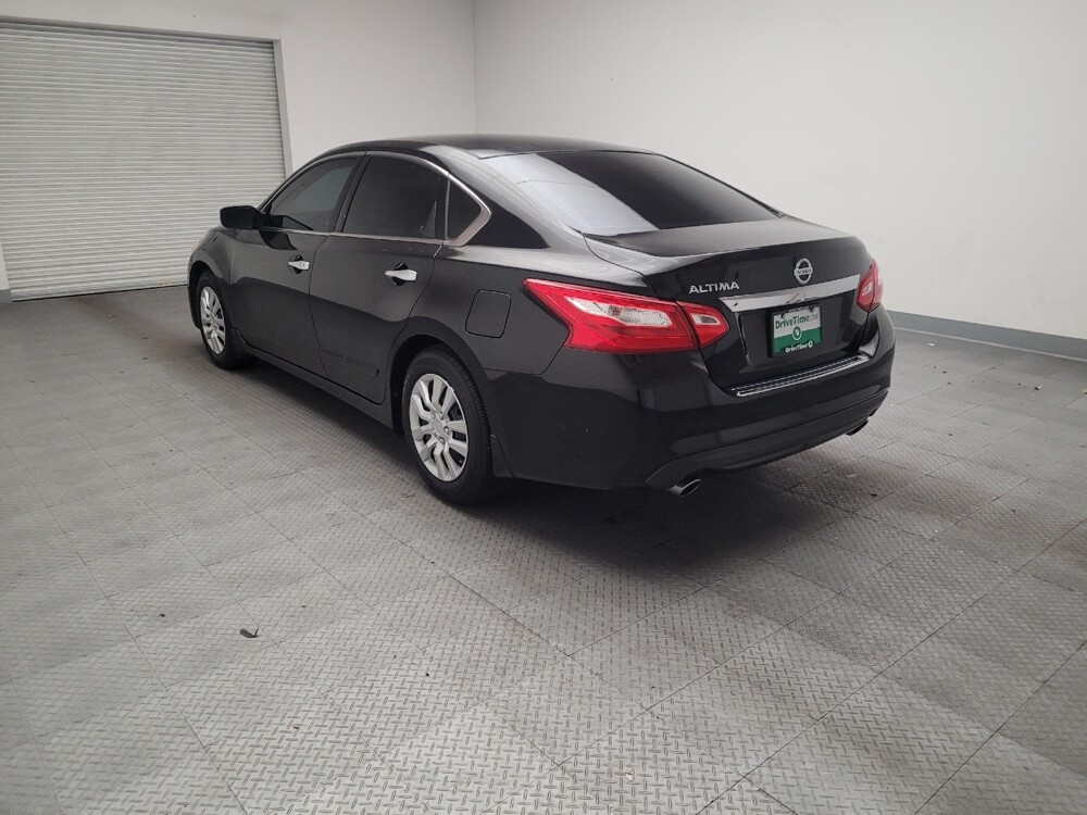 2017 Nissan Altima in Riverside, CA 92504 - 18130497 5