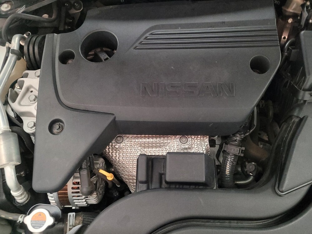 2017 Nissan Altima in Riverside, CA 92504 - 18130497 30