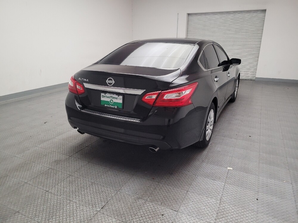 2017 Nissan Altima in Riverside, CA 92504 - 18130497 7