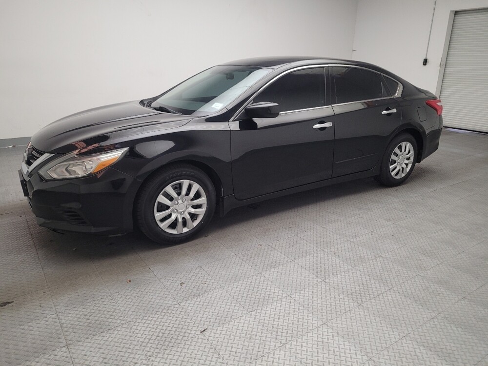 2017 Nissan Altima in Riverside, CA 92504 - 18130497 2