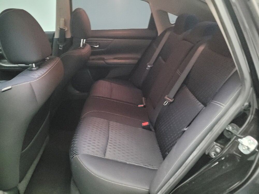 2017 Nissan Altima in Riverside, CA 92504 - 18130497 18