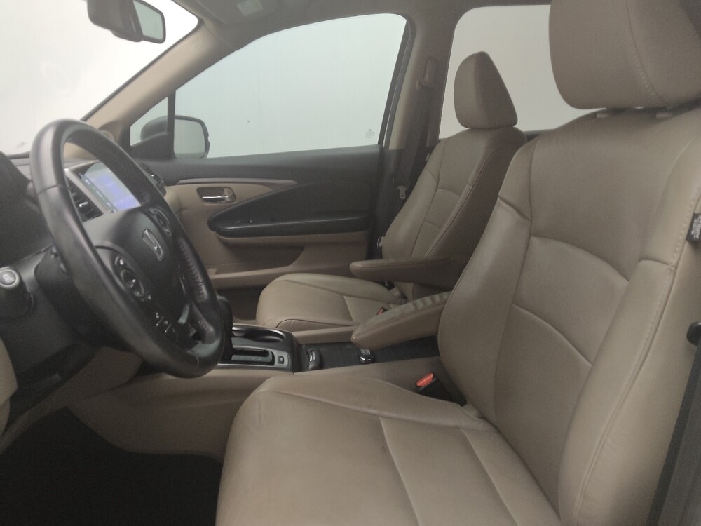 2018 Honda Pilot in Conyers, GA 30094 - 18130508 17