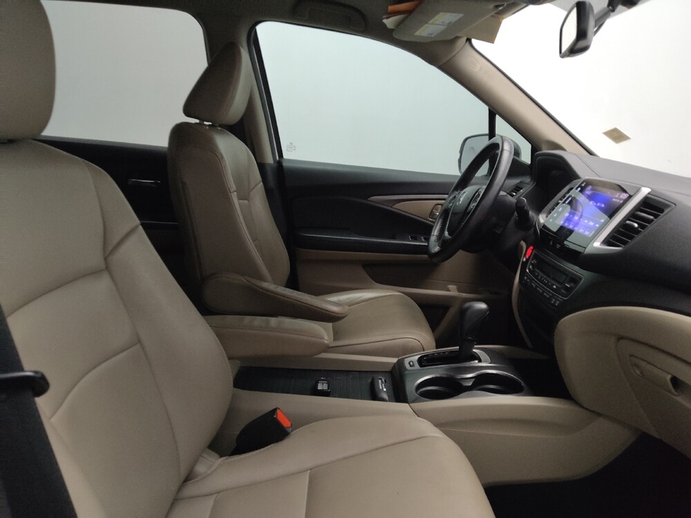 2018 Honda Pilot in Conyers, GA 30094 - 18130508 21