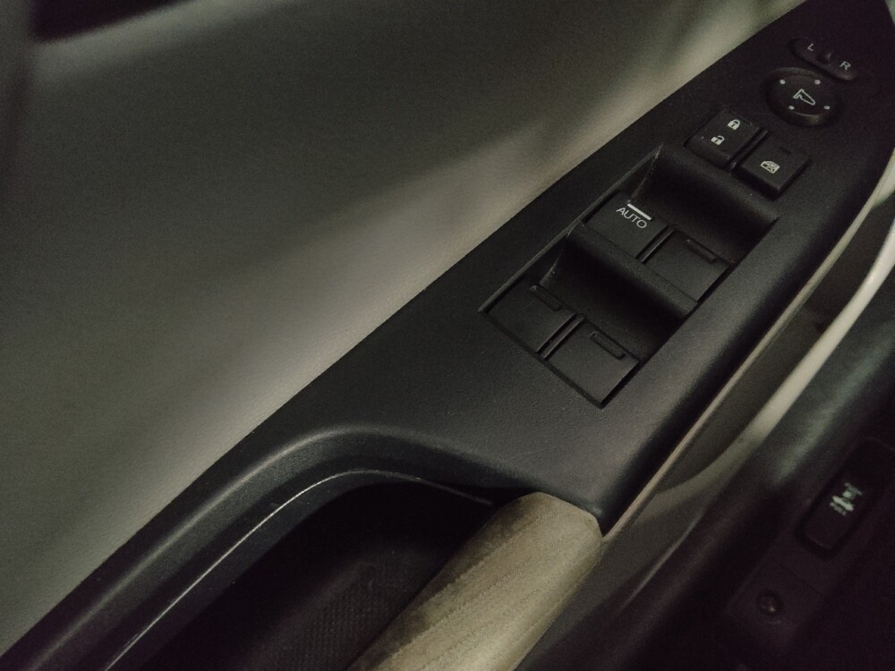 2017 Honda Accord in Union City, GA 30291 - 18130511 27