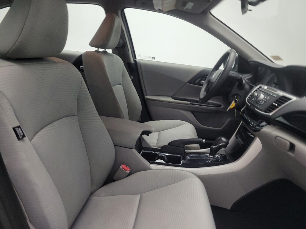 2017 Honda Accord in Union City, GA 30291 - 18130511 21