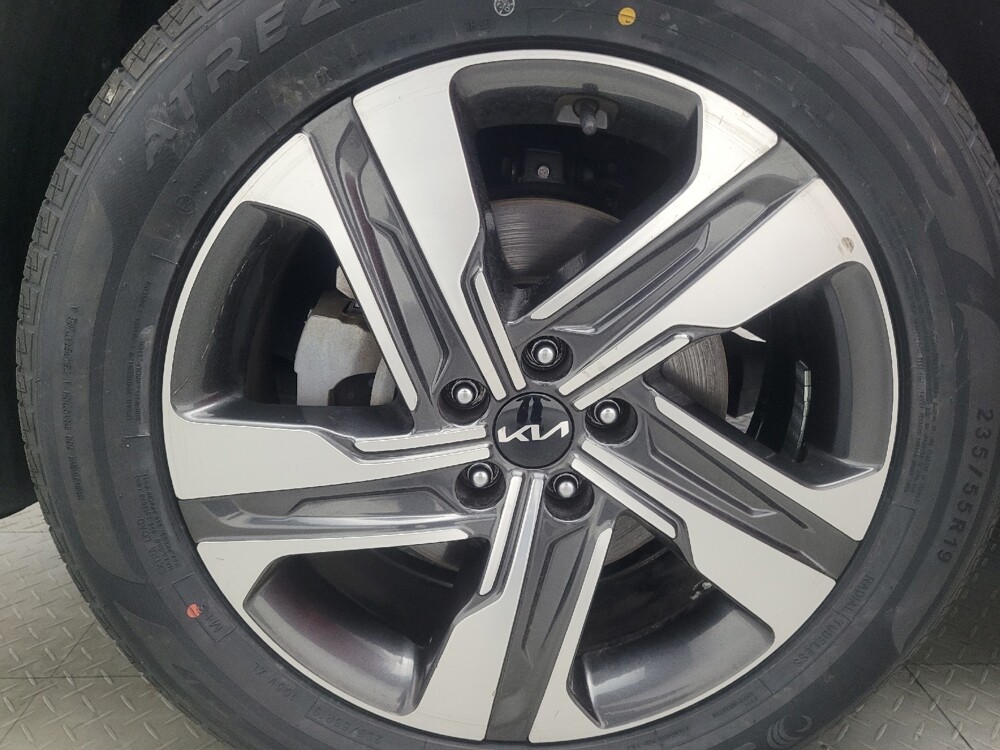 2022 Kia Sorento in Conyers, GA 30094 - 18130514 31