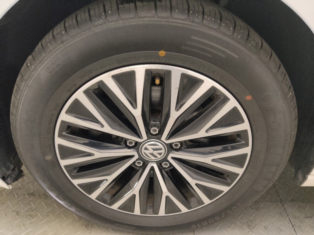 2019 Volkswagen Jetta in Stone Mountain, GA 30083 - 18130521 31