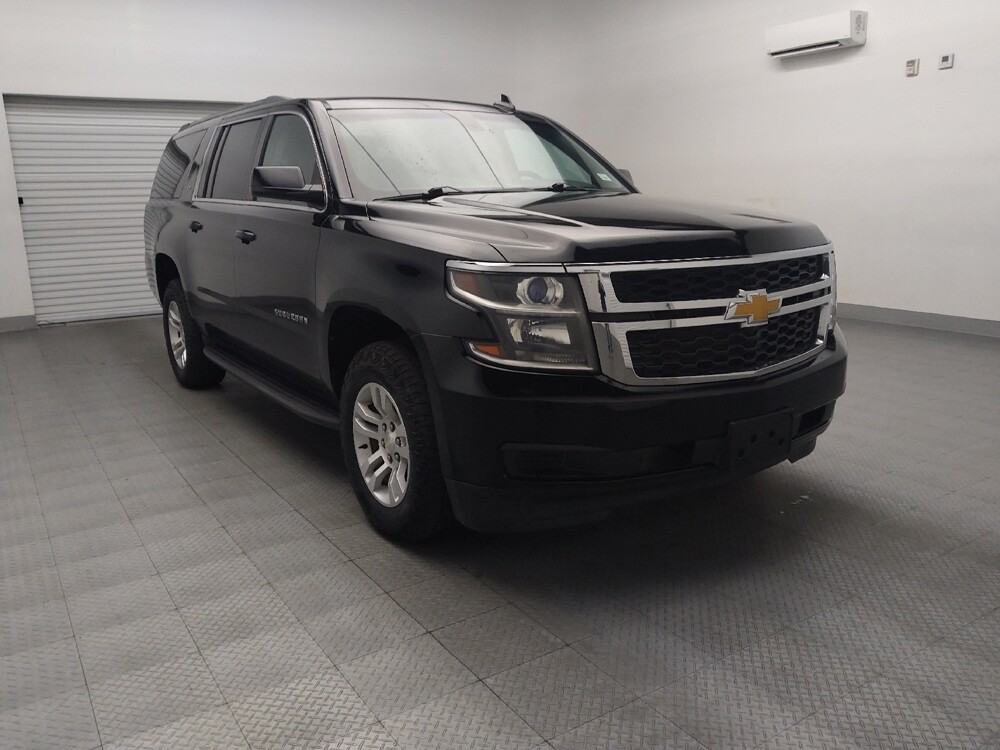 2016 Chevrolet Suburban in Fort Worth, TX 76116 - 18130530 13