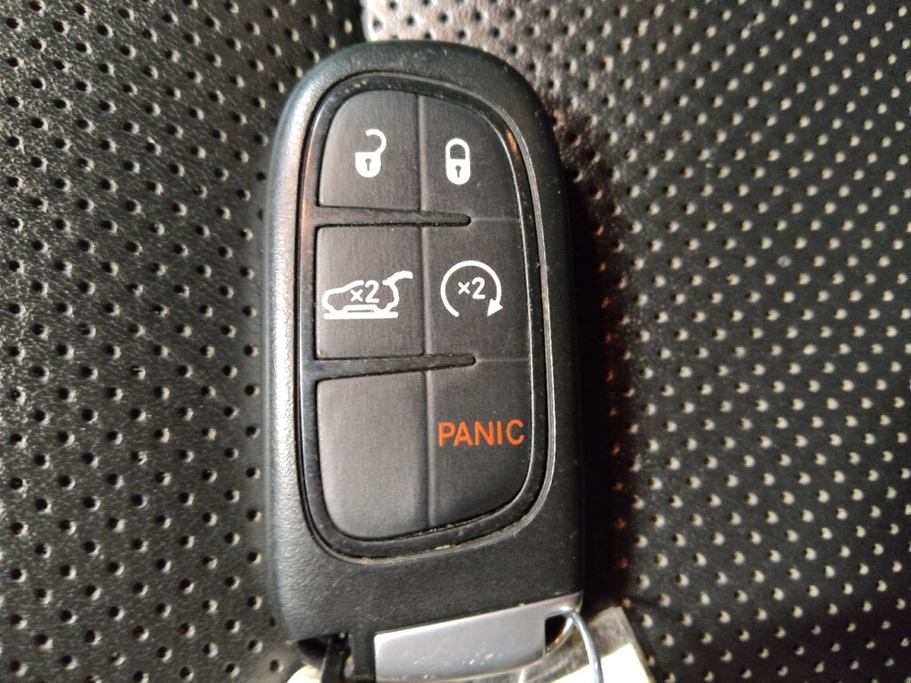 2019 Jeep Cherokee in Plano, TX 75074 - 18130531 32