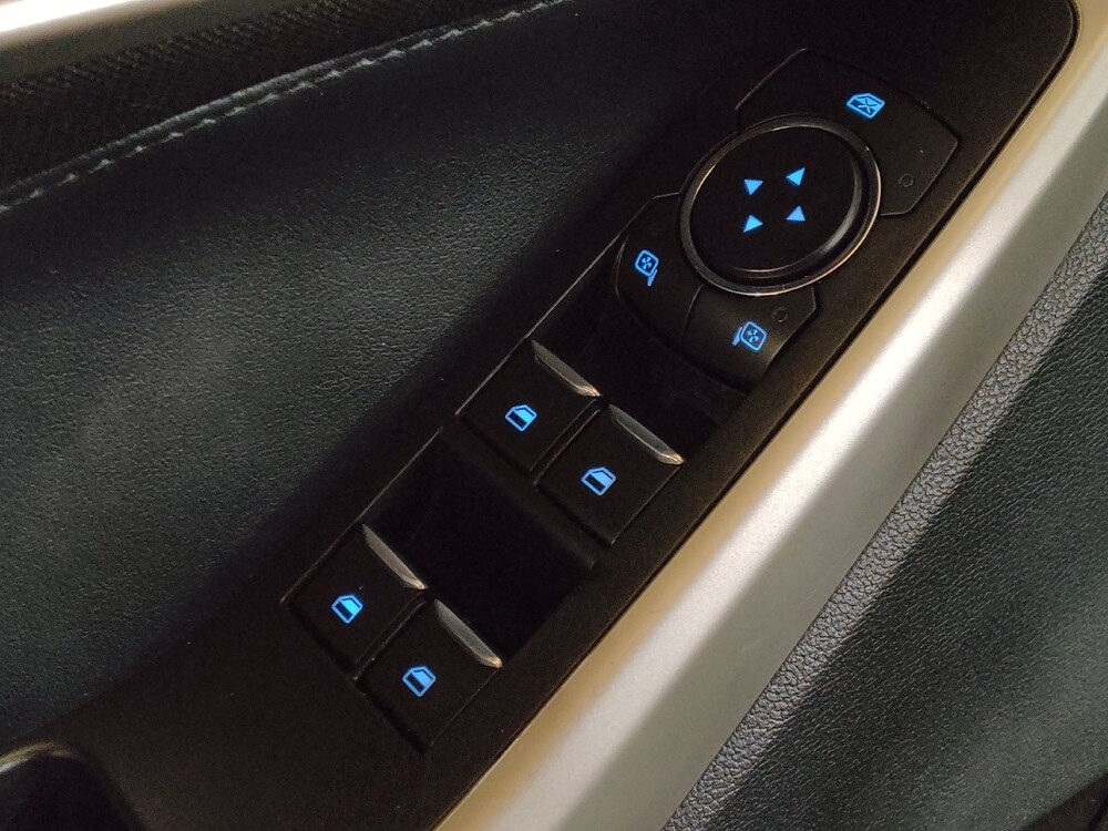 2020 Ford Explorer in Arlington, TX 76011 - 18130532 27