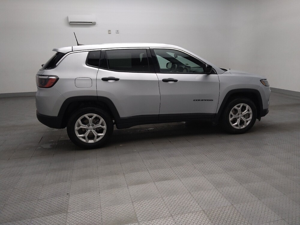 2024 Jeep Compass in Arlington, TX 76011 - 18130533 10