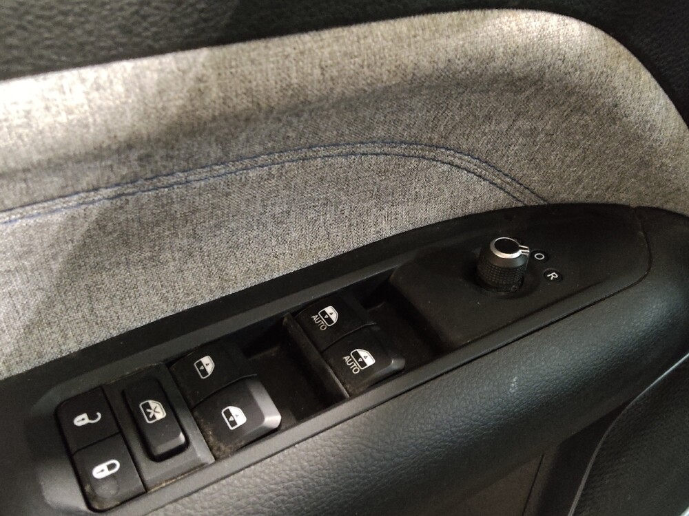 2024 Jeep Compass in Arlington, TX 76011 - 18130533 27