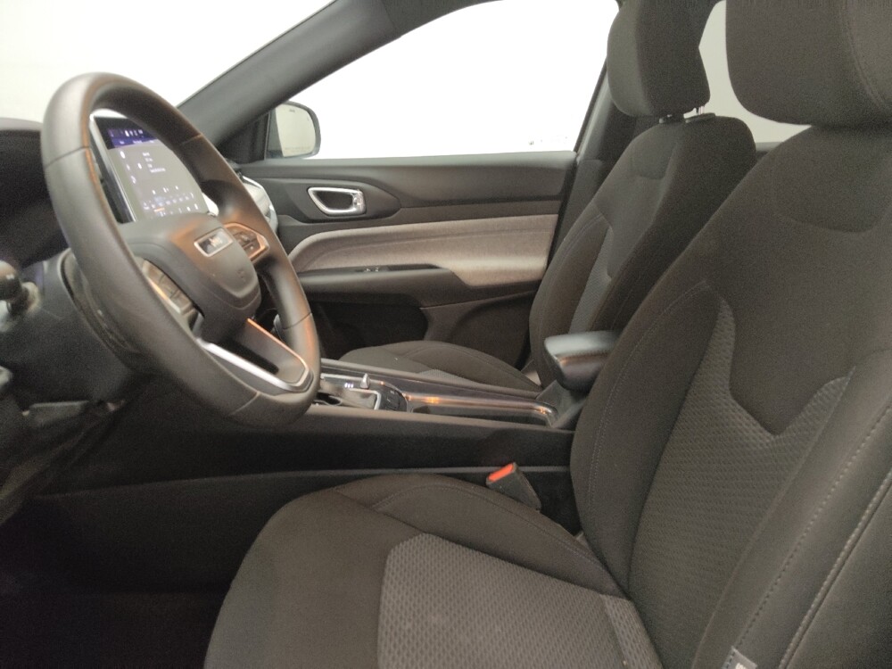 2024 Jeep Compass in Arlington, TX 76011 - 18130533 17