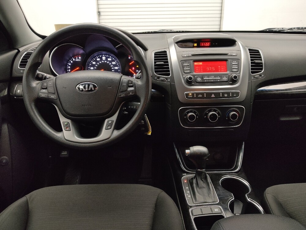 2014 Kia Sorento in Arlington, TX 76011 - 18130534 22