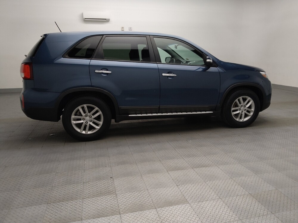 2014 Kia Sorento in Arlington, TX 76011 - 18130534 10
