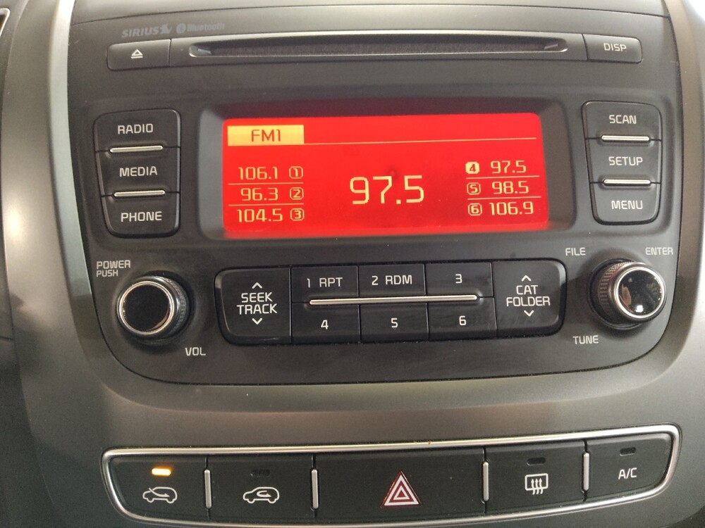 2014 Kia Sorento in Arlington, TX 76011 - 18130534 25