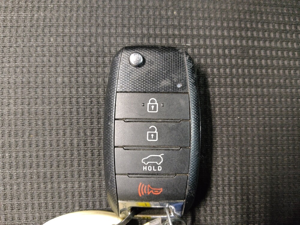 2014 Kia Sorento in Arlington, TX 76011 - 18130534 32