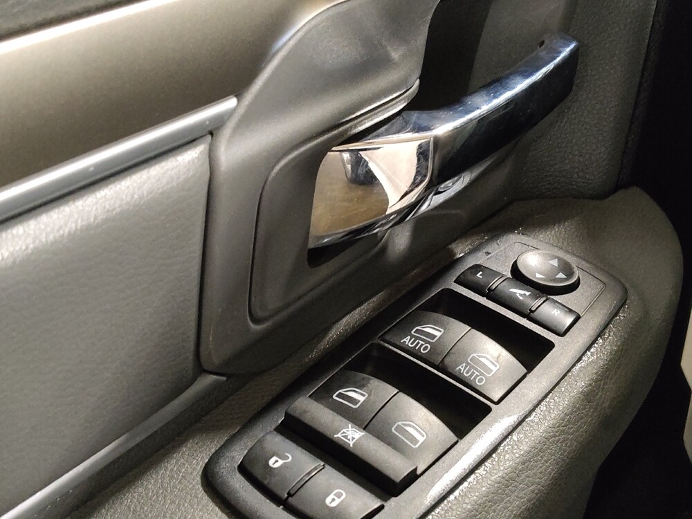 2015 RAM 1500 in Plano, TX 75074 - 18130538 27