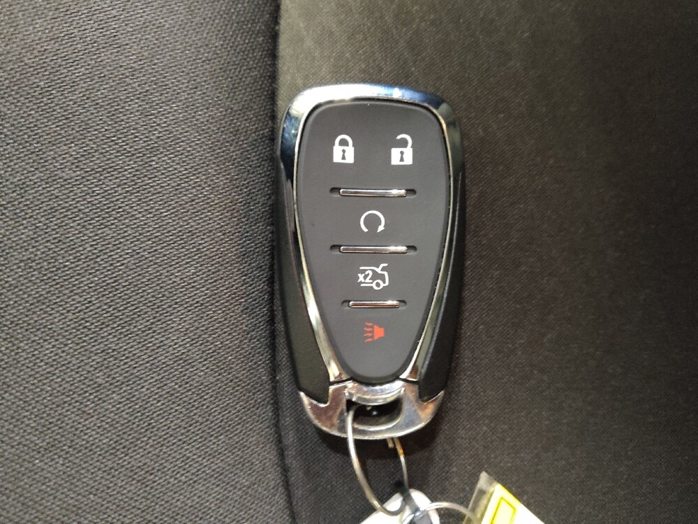 2021 Chevrolet Malibu in Arlington, TX 76011 - 18130541 32