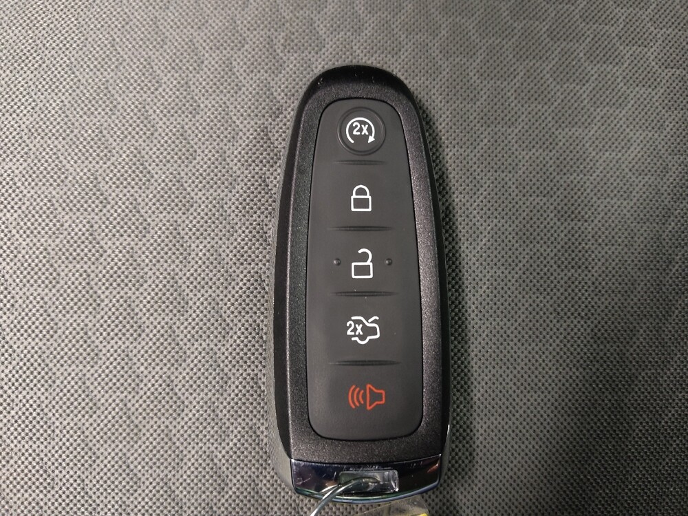 2019 Ford Escape in Arlington, TX 76011 - 18130542 32